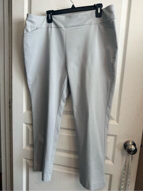 Investments Straight-Leg Pull-On Pants in Light Gray